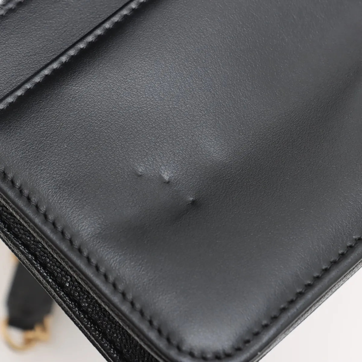 Chanel – Boy Wallet on Chain (WOC) Caviar Noir – Quincaillerie Or – photo 13