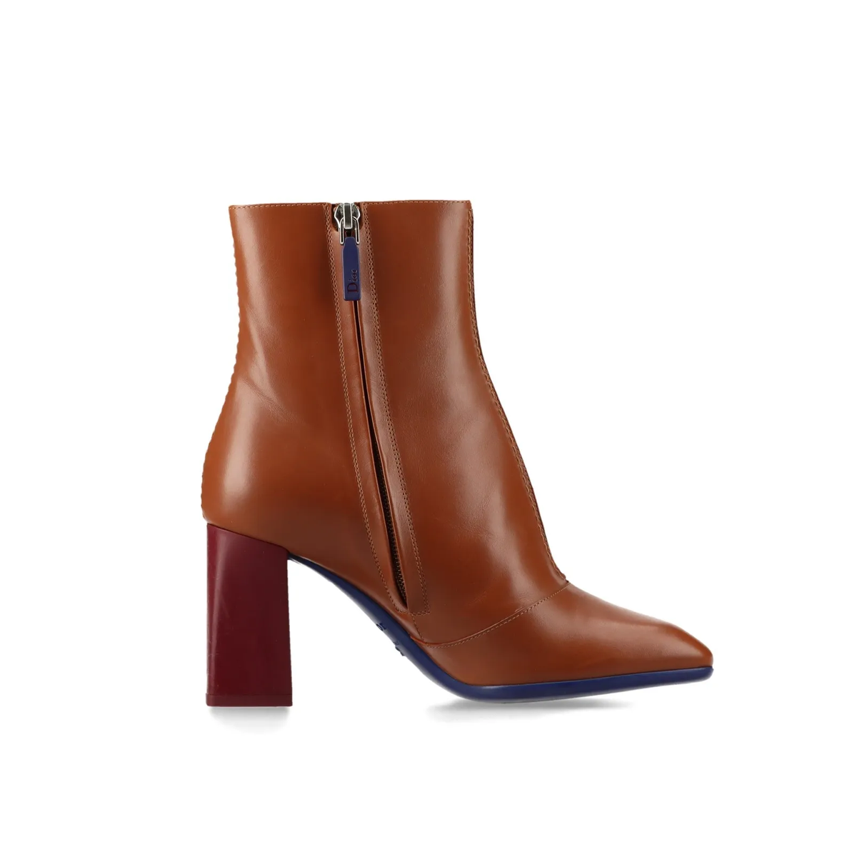 Christian Dior – Bottines en cuir marron – Talon bordeaux (T36.5) – photo 2