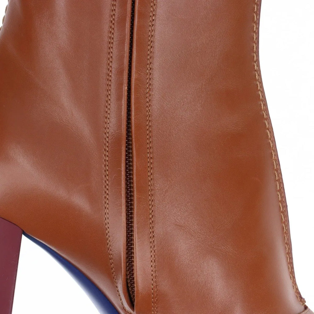 Christian Dior – Bottines en cuir marron – Talon bordeaux (T36.5) – photo 15