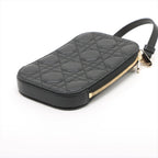 Christian Dior – Lady Dior Phone Holder Cannage Noir – profil et base, côté droit