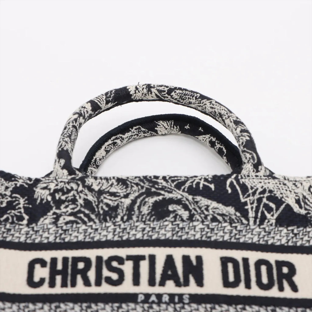 Christian Dior – Mini Book Tote Toile de Jouy Reverse Bleu Marine – photo 6