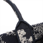 Christian Dior – Mini Book Tote Toile de Jouy Reverse Bleu Marine – photo 12