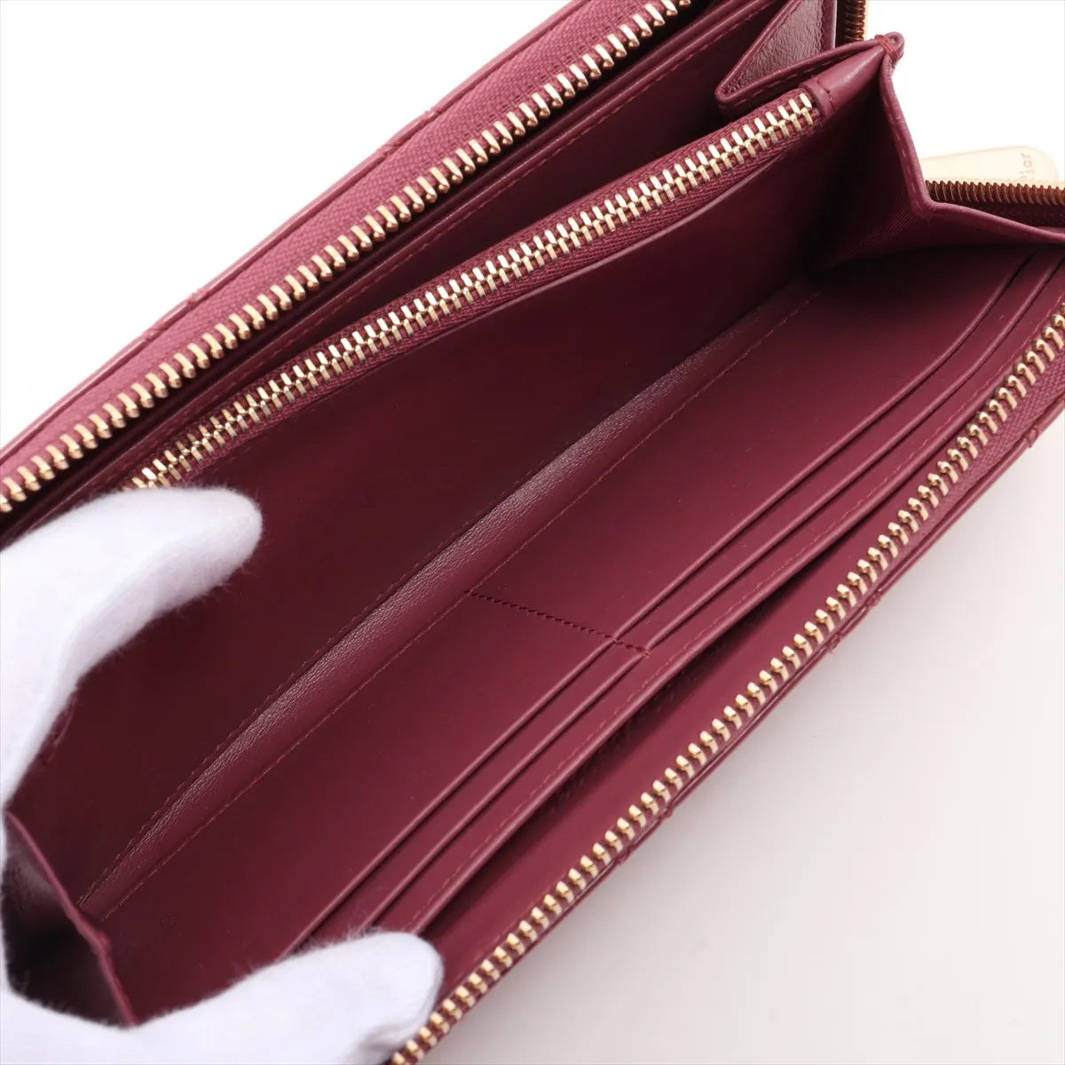 Christian Dior – Portefeuille zippé Cannage en cuir vernis – Rose framboise – photo 4