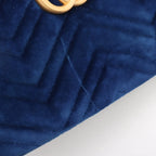 Gucci – Sac caméra GG Marmont en velours – Bleu roi – photo 9
