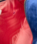Gucci – Sac caméra GG Marmont en velours – Bleu roi – intérieur, doublure satin avec petite marque