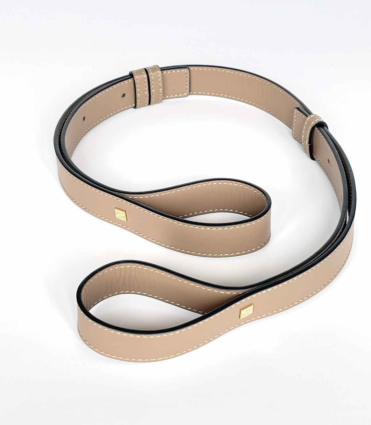 Loewe – Hammock Small Cuir de Veau Grainé Sable – bandoulière réglable amovible