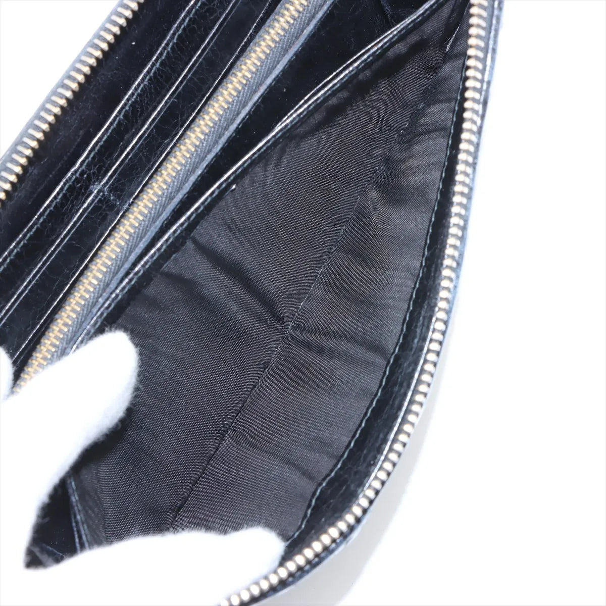 Miu Miu – Portefeuille long Matelassé L-Zip en cuir d'agneau – Noir – photo 6