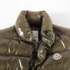 Moncler – Gilet Tibb en duvet nylon laqué – Khaki (T1) – photo 4
