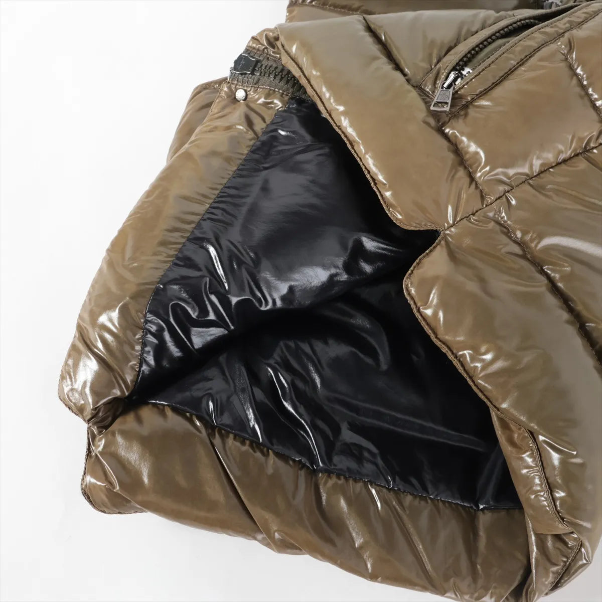 Moncler – Gilet Tibb en duvet nylon laqué – Khaki (T1) – photo 5